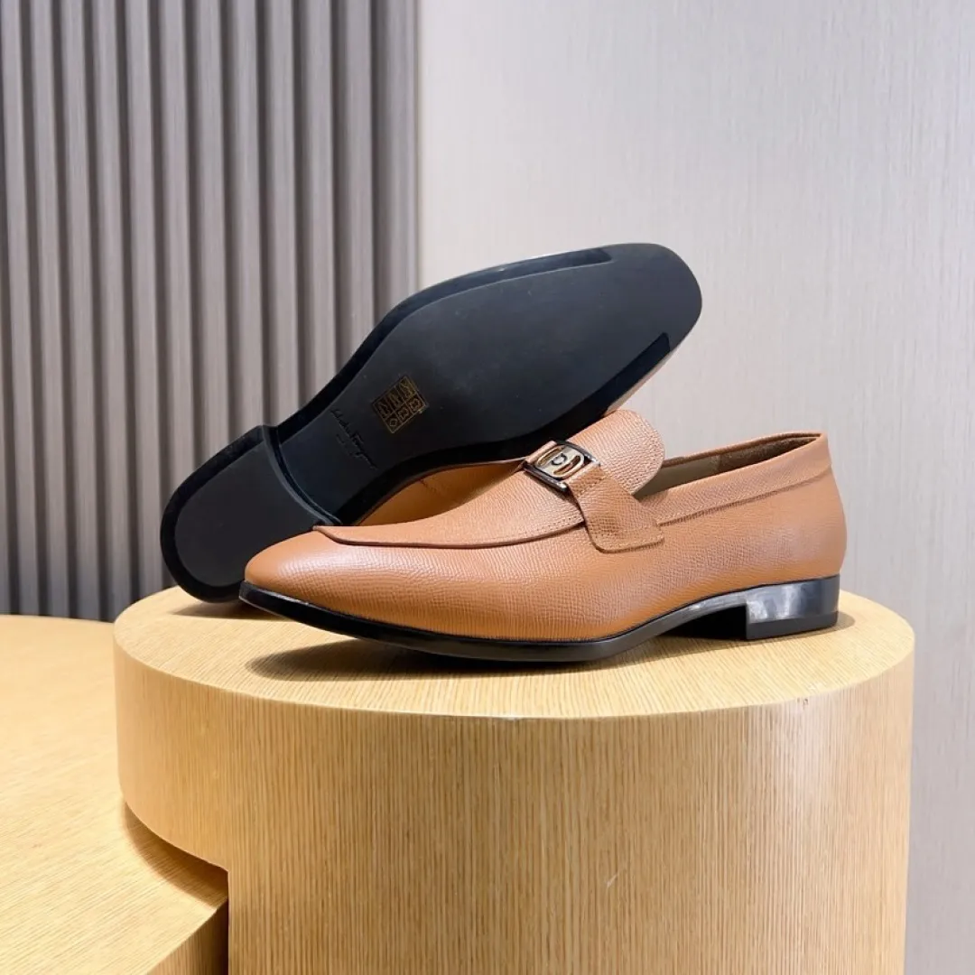 Factory P620💰🔥《Ferragamo》👏Latest•High-end top brand luxury~purchasing agent, top~quality. New fashionable business men's shoes🔜The uppers are made of original cashmere cowhide➕cowhide·lining, with fine workmanship. The original stylish and soft combination wear-resistant and non-slip outsole is light and comfortable on the feet. The real thing looks better in real life. Size: 38/44